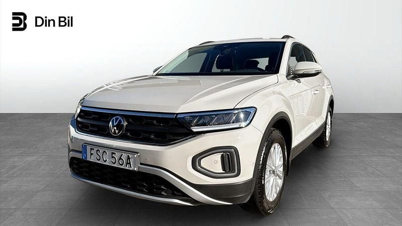 Grå Begagnad 2023 VW T-Roc Life SUV | 229 900 kr (Marknadspris) - Bild 1/4