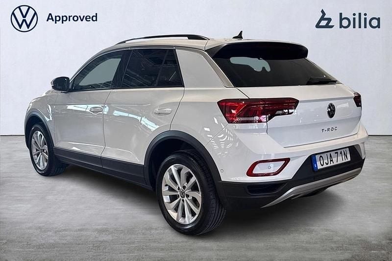 Begagnad VW T-Roc 151 HK (111 kW) 2024 Vit SUV