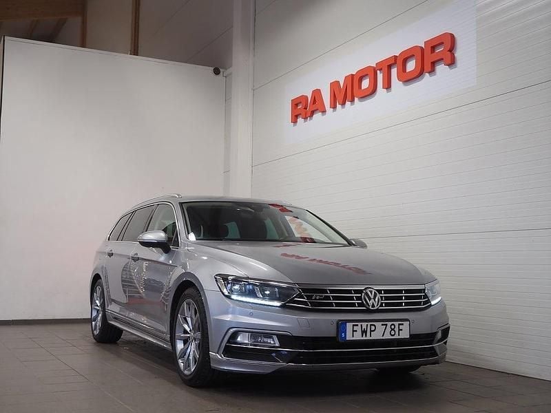Pyrit silver metallic Begagnad 2019 VW Passat GT Kombi | 214 900 kr (Marknadspris) - Bild 1/3
