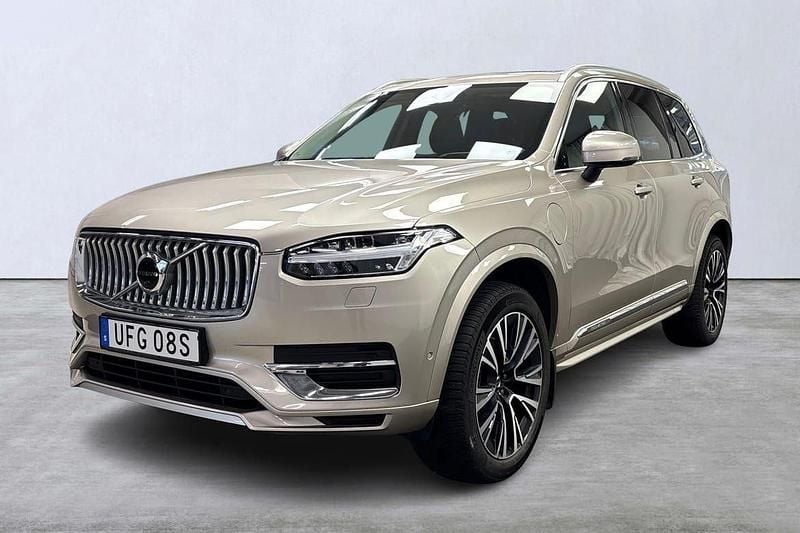 Ljusgrå (grå) Begagnad 2022 Volvo XC90 Ultimate SUV | 649 900 kr (Bra pris) - Bild 1/4