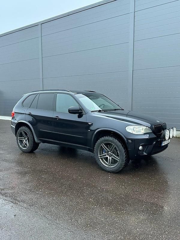 Carbon schwarz Begagnad 2012 BMW X5 M Sport SUV | 149 000 kr (Superpris) - Bild 1/4