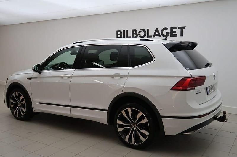 Begagnad VW Tiguan Allspace R-line 200 HK (147 kW) 2018 Vit SUV