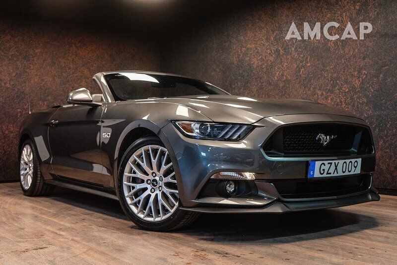 Grå Begagnad 2016 Ford Mustang GT Convertible Cab | 449 500 kr (Marknadspris) - Bild 1/4