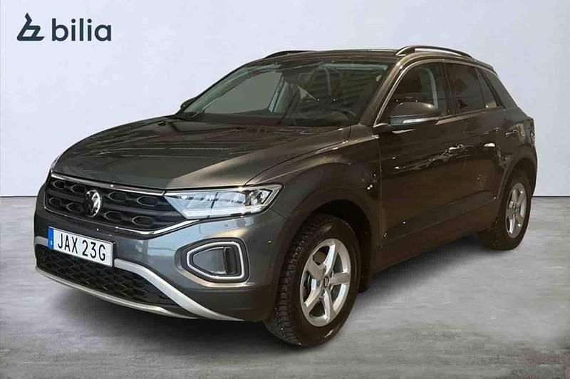 Grå Begagnad 2024 VW T-Roc SUV | 289 000 kr (Marknadspris) - Bild 1/1
