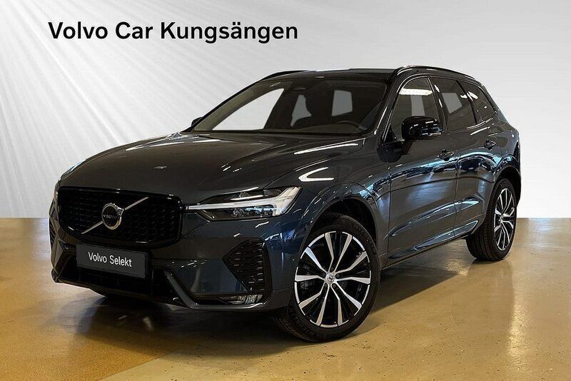 Blå Begagnad 2023 Volvo XC60 Plus SUV | 549 900 kr (Dyr) - Bild 1/3