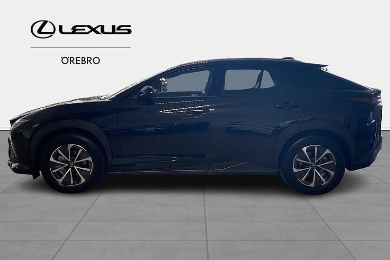 Begagnad Lexus RZ 300e Executive Line 152 kW (207 HK) 2024 Svart SUV