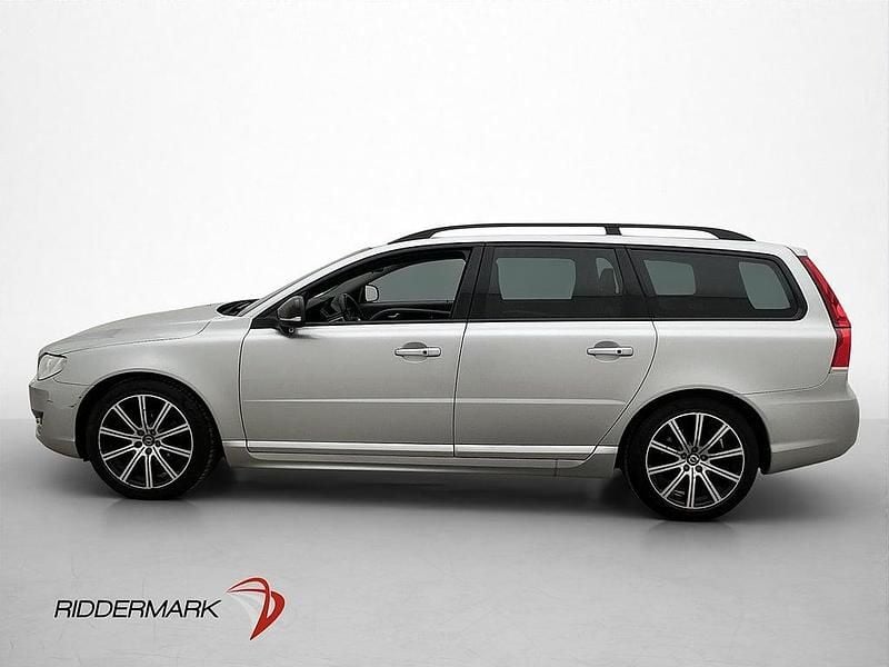 Begagnad Volvo V70 Dynamic 181 HK (133 kW) 2014 Silver Kombi