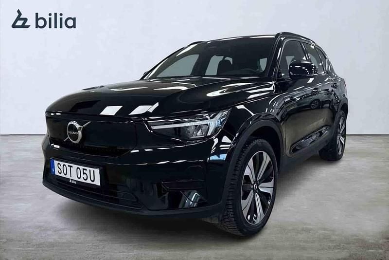 Svart Begagnad 2023 Volvo XC40 Single Motor SUV | 324 900 kr - Bild 1/1