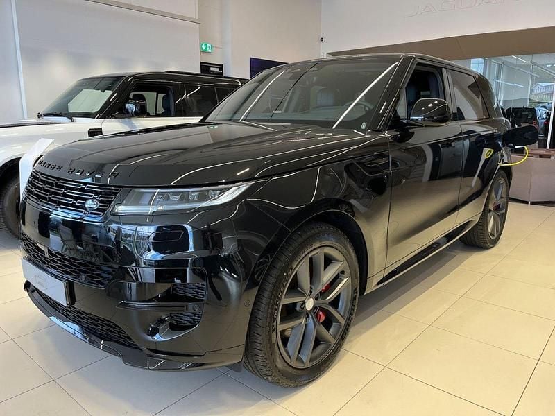 Svart (santorini black metallic) Ny 2025 Land Rover Range Rover Sport SE Dynamic SUV | 1 388 000 kr (Marknadspris) - Bild 1/4