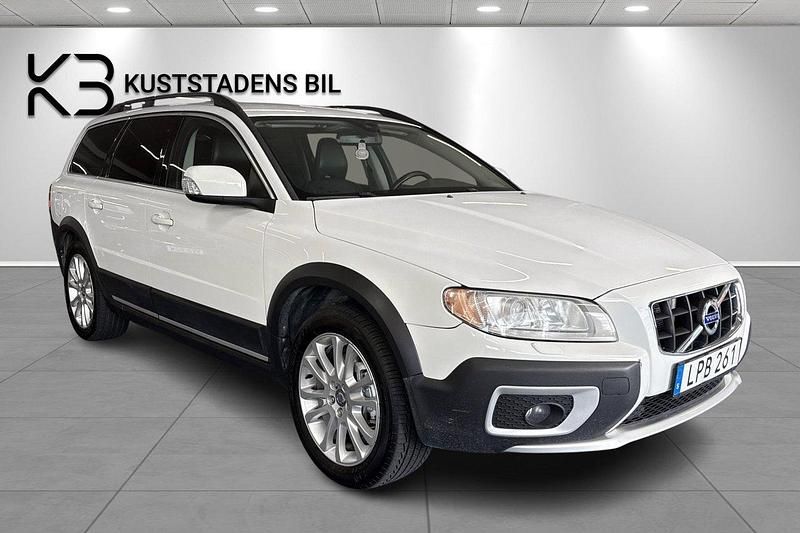 Vit Begagnad 2011 Volvo XC70 Summum SUV | 94 900 kr (Bra pris) - Bild 1/4