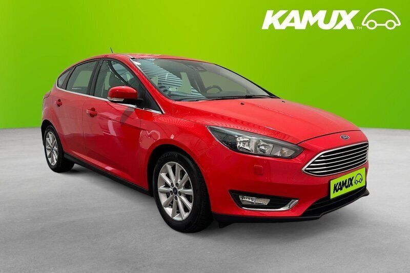 Röd Begagnad 2018 Ford Focus Titanium Halvkombi | 143 900 kr (Bra pris) - Bild 1/4