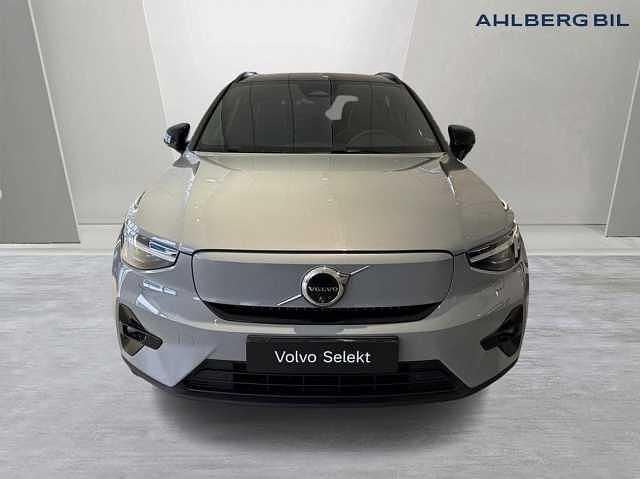 Begagnad Volvo XC40 Ultimate 188 kW (256 HK) 2024 Grå SUV