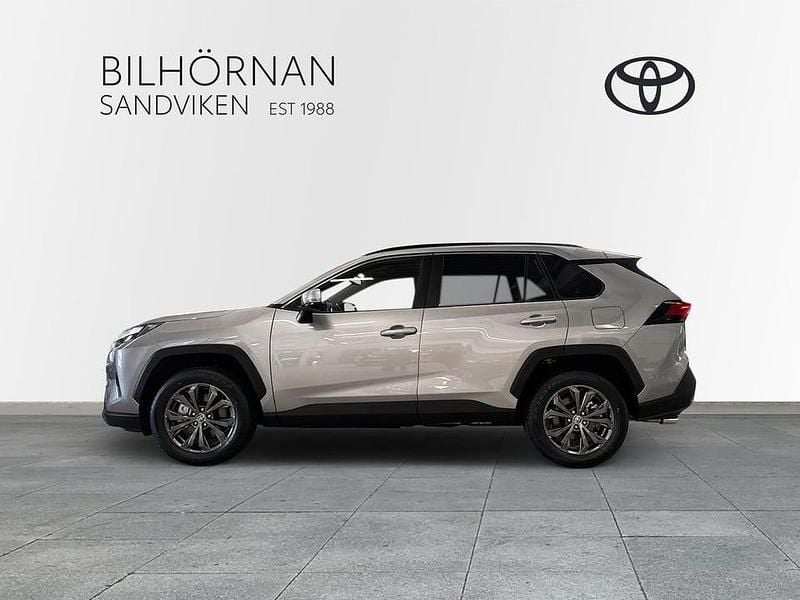 Begagnad Toyota RAV4 Hybrid Executive 224 HK (164 kW) 2025 Silver SUV
