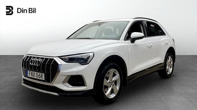 Ibisvit Begagnad 2019 Audi Q3 Advanced Plus SUV | 284 000 kr (Marknadspris) - Bild 1/4