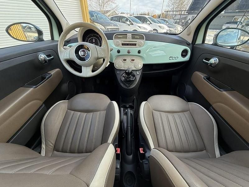 Begagnad Fiat 500 Lounge 69 HK (50 kW) 2015 Grön