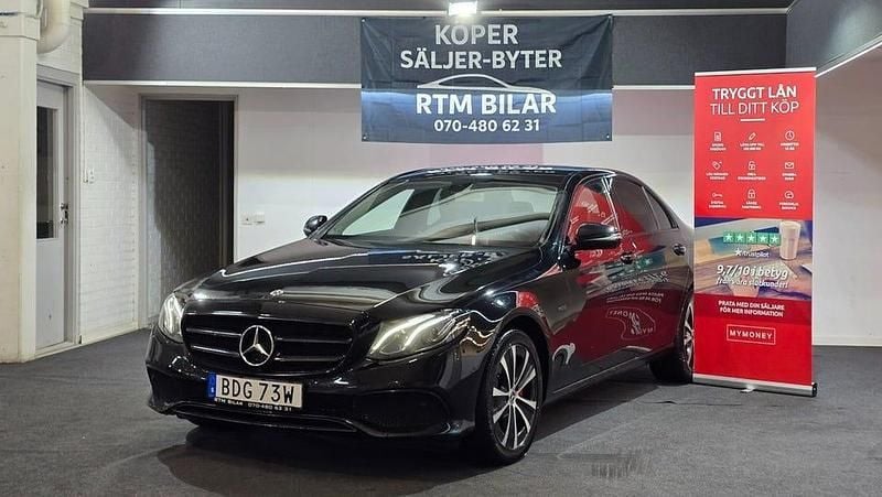 Svart Begagnad 2019 Mercedes E300 Avantgarde Sedan | 249 900 kr (Dyr) - Bild 1/4