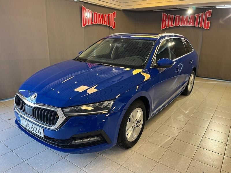 Blå Begagnad 2022 Skoda Octavia Kombi | 225 000 kr (Superpris) - Bild 1/4