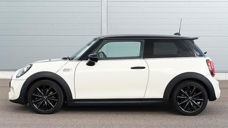 Begagnad Mini Cooper S Chili 192 HK (141 kW) 2020 Vit Halvkombi