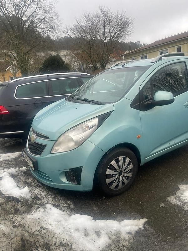 Begagnad Chevrolet Spark 68 HK (50 kW) 2010 Halvkombi