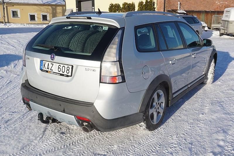 Begagnad Saab 9-3X 180 HK (132 kW) 2009 Grå Kombi