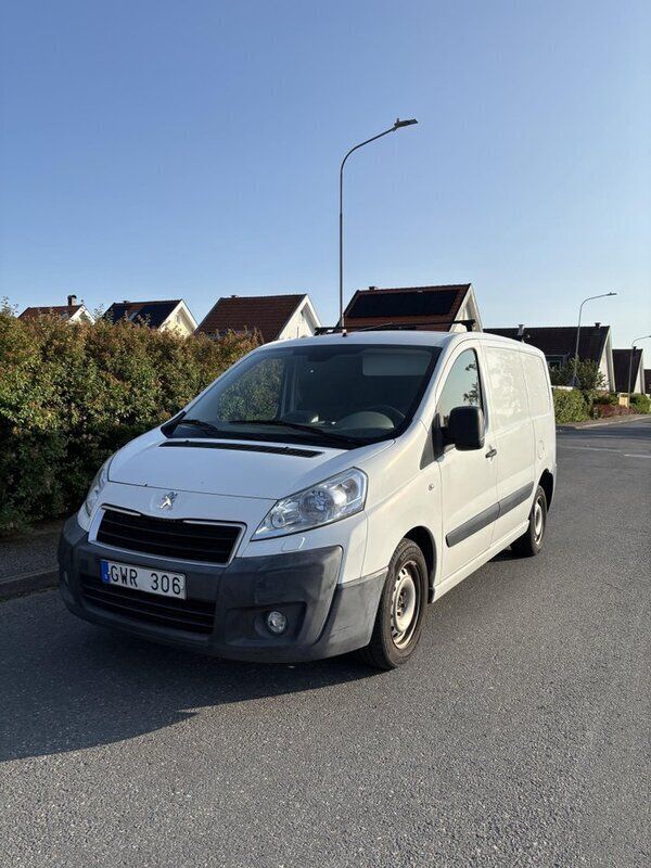 Vit Begagnad 2013 Peugeot Expert Van | 45 000 kr (Marknadspris) - Bild 1/4