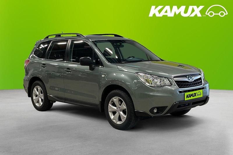 Grön Begagnad 2014 Subaru Forester SUV | 164 900 kr (Marknadspris) - Bild 1/4