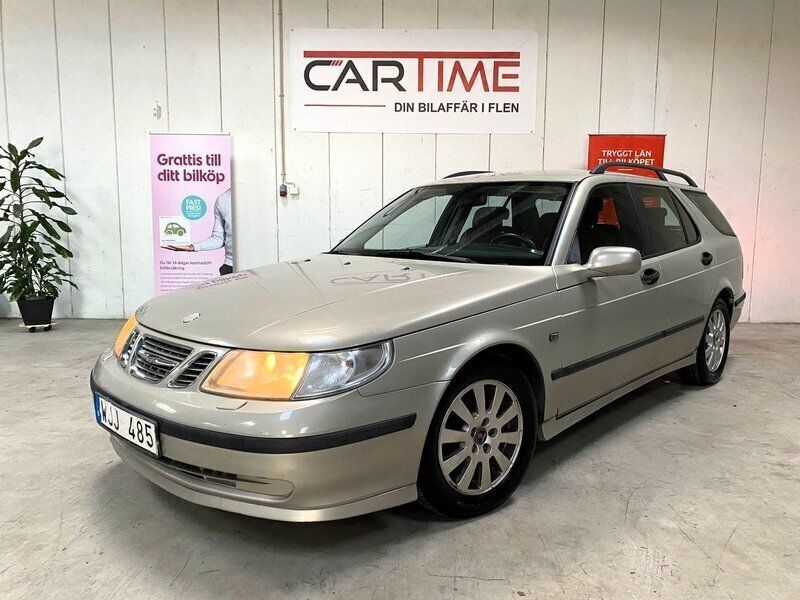 Begagnad Saab 9-5 Vector 150 HK (110 kW) 2004 Ljusgul Kombi