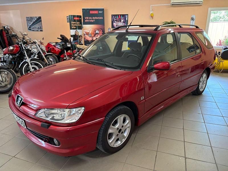 Röd Begagnad 2000 Peugeot 306 Kombi | 12 700 kr - Bild 1/4