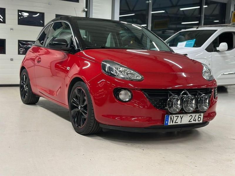 Röd Begagnad 2013 Opel Adam Halvkombi | 85 900 kr - Bild 1/4
