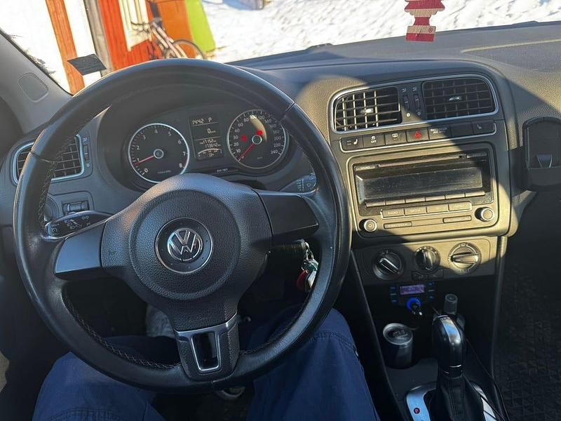 Begagnad VW Polo 90 HK (66 kW) 2014