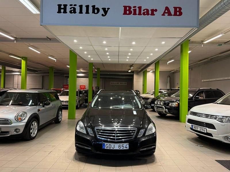 Begagnad Mercedes E300 Avantgarde 232 HK (170 kW) 2013 Svart Kombi