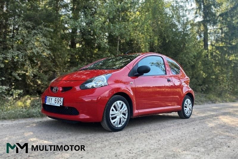 Röd Begagnad 2007 Toyota Aygo Halvkombi | 34 900 kr (Dyr) - Bild 1/4