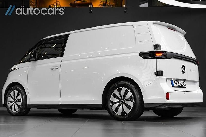 Begagnad VW ID. Buzz 150 kW (204 HK) 2024 Vit Minibuss