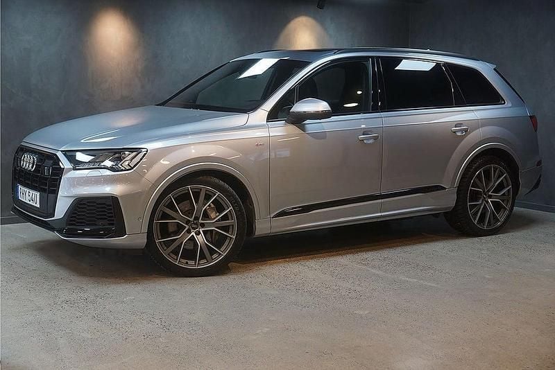 Begagnad Audi Q7 S-Line 286 HK (210 kW) 2019 Silver SUV