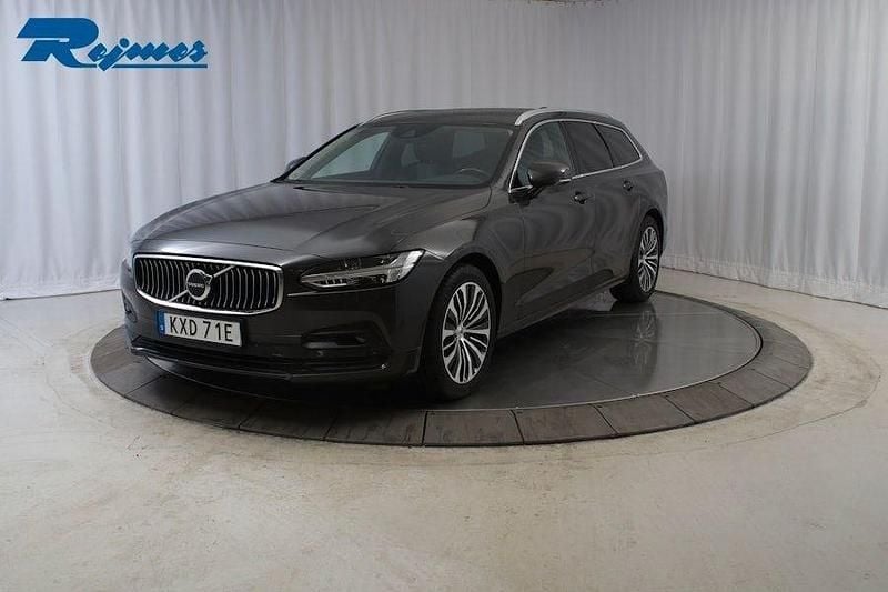 Grå Begagnad 2021 Volvo V90 Momentum Kombi | 299 900 kr (Marknadspris) - Bild 1/4