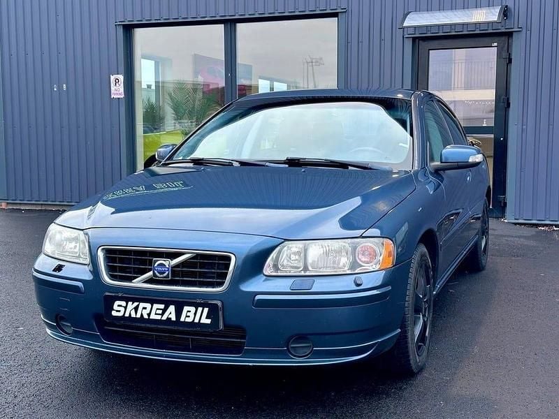 Begagnad Volvo S60 Standard 173 HK (127 kW) 2009 Blå Sedan