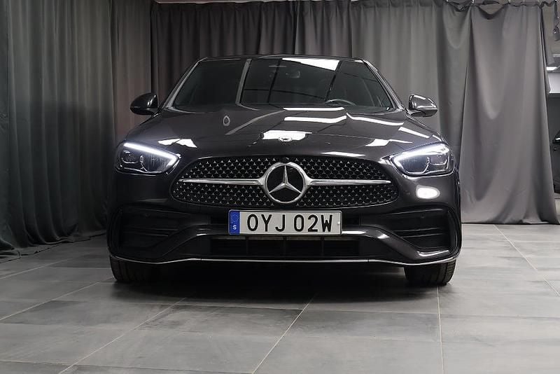 Begagnad Mercedes C300e Advanced Plus 313 HK (230 kW) 2024 Grå Sedan