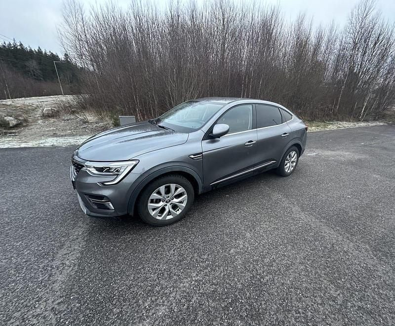 Begagnad 2022 Renault Arkana SUV | 195 000 kr (Superpris) - Bild 1/4