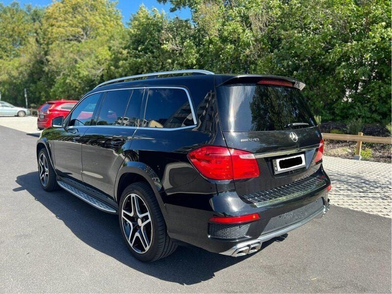 Svart Begagnad 2013 Mercedes GL350 AMG line SUV | 390 000 kr (Lite dyr) - Bild 1/4