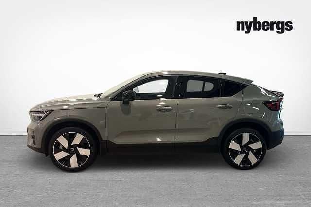 Grön Begagnad 2023 Volvo C40 Ultimate SUV | 420 000 kr (Marknadspris) - Bild 1/4
