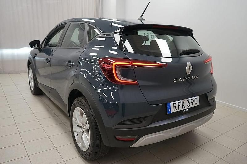 Begagnad Renault Captur Equilibre 91 HK (66 kW) 2022 Blå SUV