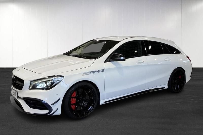 Vit (white) Begagnad 2016 Mercedes CLA45 AMG AMG Kombi | 349 900 kr (Dyr) - Bild 1/4