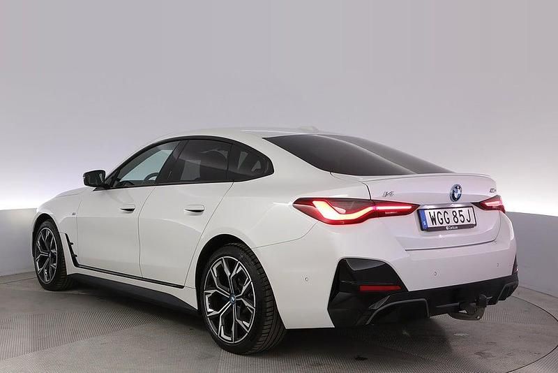 Begagnad BMW i4 M Sport 442 kW (601 HK) 2023 Vit Sedan
