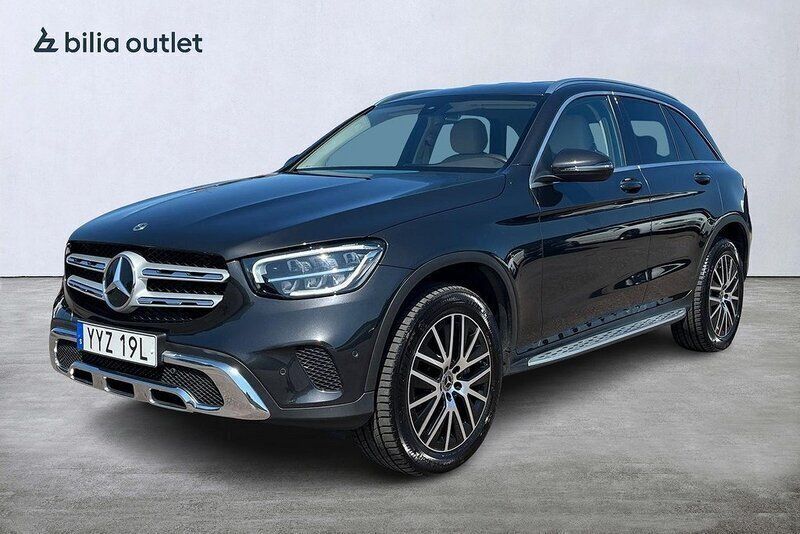 Grå Begagnad 2021 Mercedes GLC300e SUV | 389 900 kr (Bra pris) - Bild 1/3