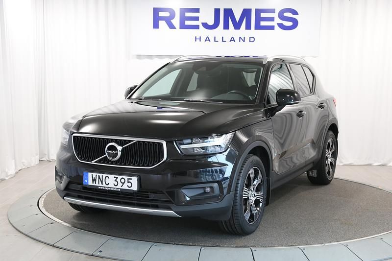 Begagnad Volvo XC40 Momentum 250 HK (183 kW) 2018 Svart SUV