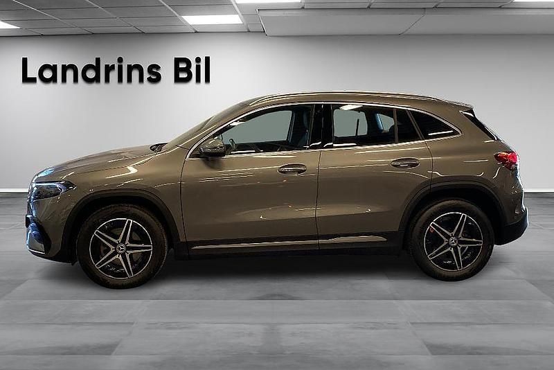 Begagnad Mercedes EQA250 AMG 139 kW (190 HK) 2023 Mörkgrå (grå) SUV