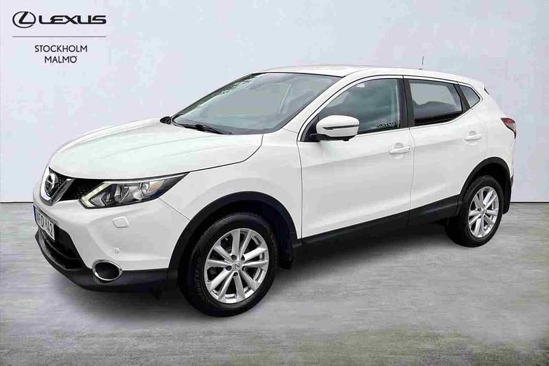 Vit Begagnad 2016 Nissan Qashqai SUV | 159 000 kr (Marknadspris) - Bild 1/1