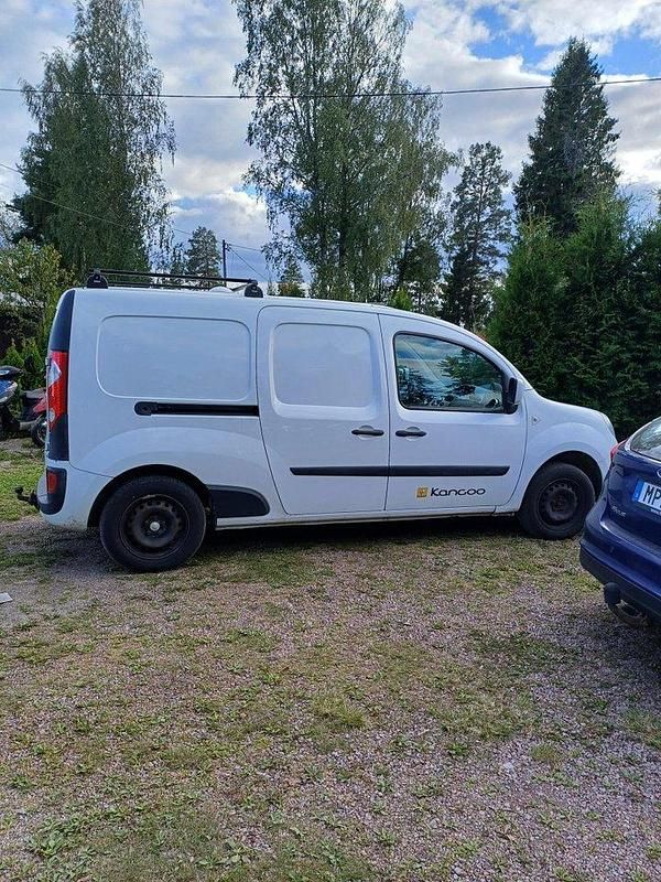 Vit Begagnad 2011 Renault Kangoo Minibuss | 38 500 kr (Marknadspris) - Bild 1/4