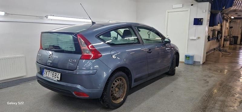 Begagnad Citroën C4 109 HK (80 kW) 2006 Sportkupé