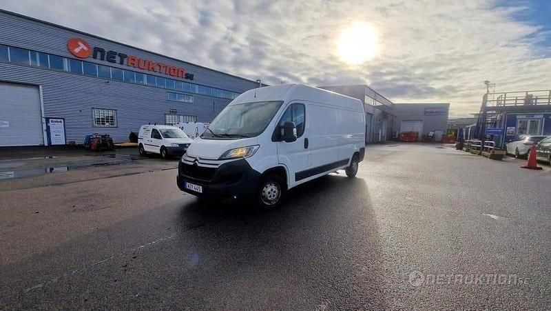 Vit Begagnad 2019 Citroën Jumper Minibuss | 130 000 kr (Bra pris) - Bild 1/4